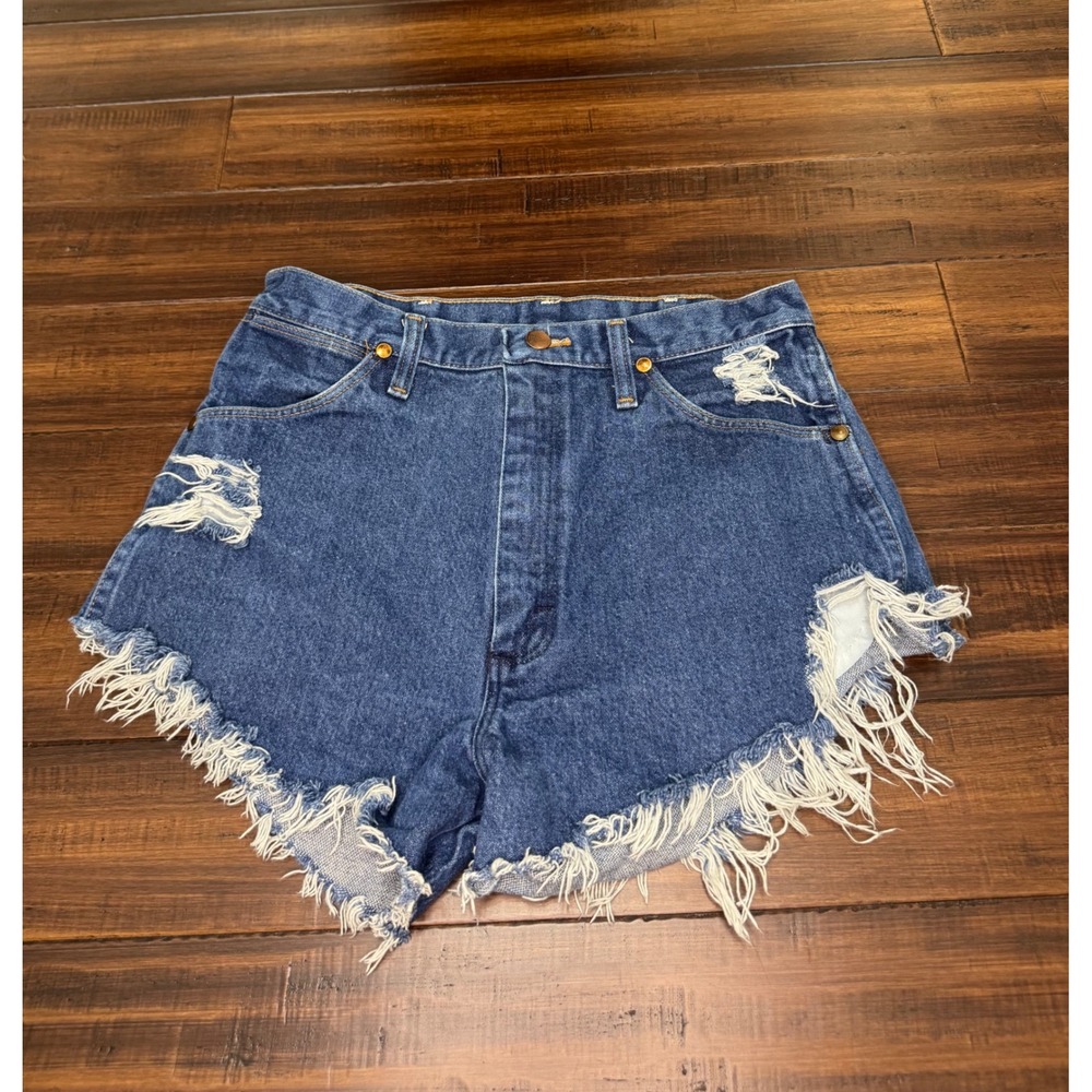Wrangler Womens High Waisted Distressed Denim Shorts Cutoff Frayed Medium Wash